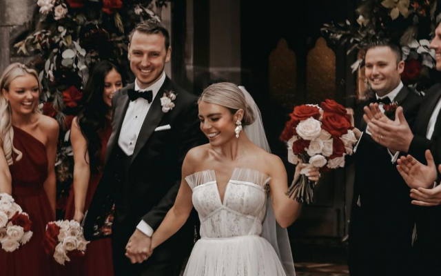 Lauren Arthurs Stuns On Her Wedding Day Surrounded By Her Family And Friends - Vimarsana News
