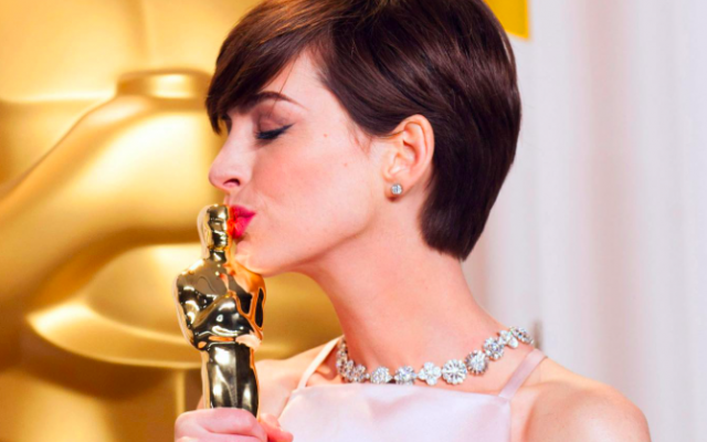 What's In The Oscars' STUNNING €130k Goodie Bag? - Vimarsana News
