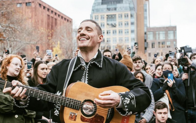 Congrats! Dermot Kennedy Scoops Award For Irish Song Of The Year - Vimarsana News