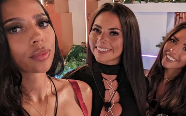 There's Drama Between The Girls On Tonight's Love Island - Vimarsana News