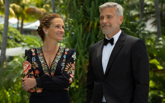 George Clooney And Julia Roberts Will Appear On The Late Late Show Tomorrow Night - Vimarsana News