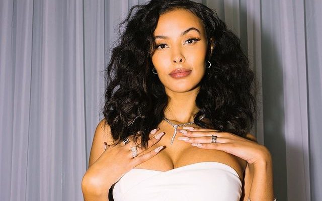 Maya Jama Is Reportedly Love Island's New Host - Vimarsana News