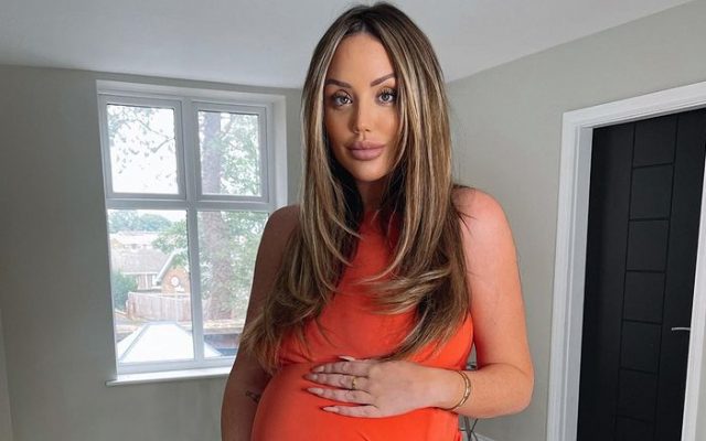 Charlotte Crosby Reveals Her Newborn Daughter's Name - Vimarsana News
