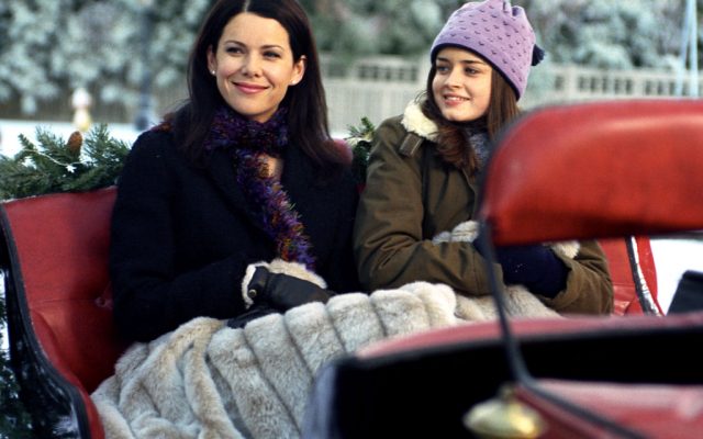 The Best Christmas Episodes To Watch From Your Favourite Series - Vimarsana News