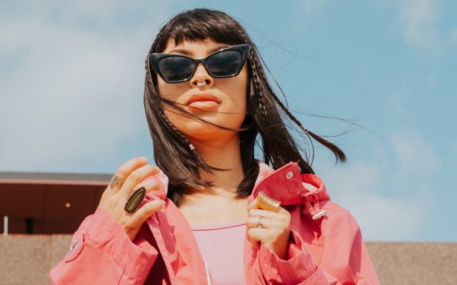 5 Ways To Be More Sustainable With Your Wardrobe This Summer - Vimarsana News