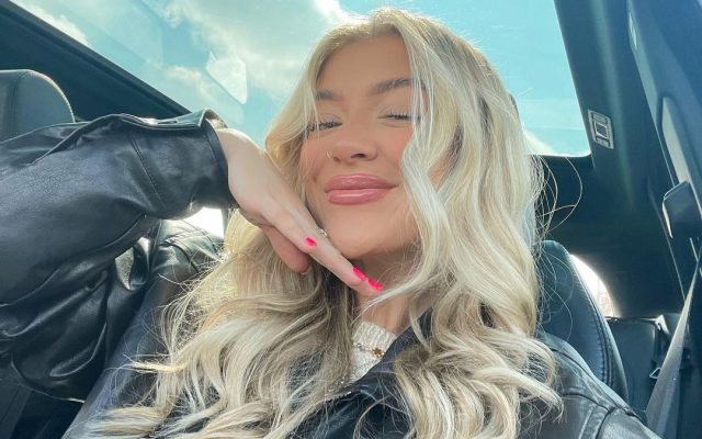 Molly Marsh Offered A Six Figure Brand Deal Days After Entering The Villa - Vimarsana News