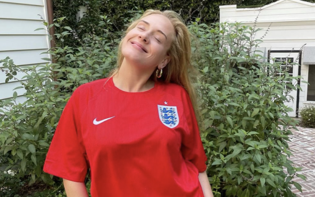 Adele Addresses How White Privilege Helped Her Career - Vimarsana News